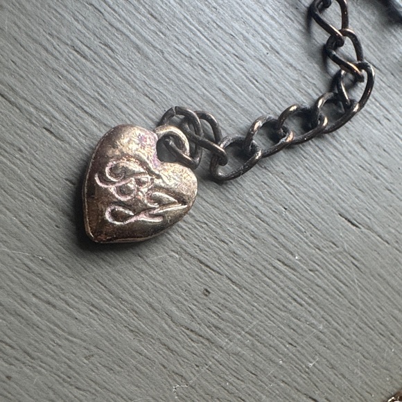 Crystal Heart Crown Pendant Necklace - Pink - Picture 4 of 4